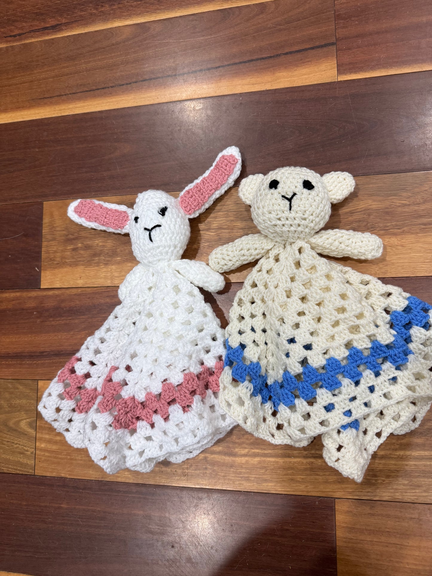 The Cosy Snuggle Blanket